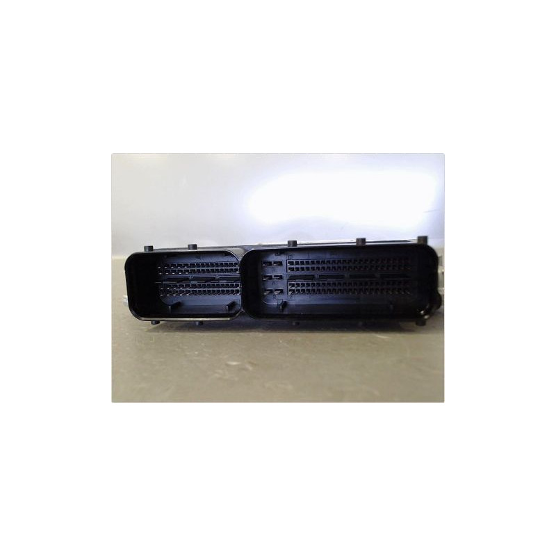 CALCULATEUR MOTEUR AUDI A6