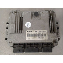 CALCULATEUR MOTEUR RENAULT MEGANE