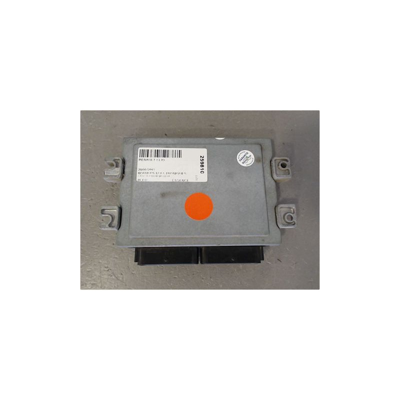CALCULATEUR MOTEUR RENAULT CLIO