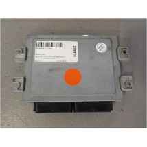 CALCULATEUR MOTEUR RENAULT CLIO