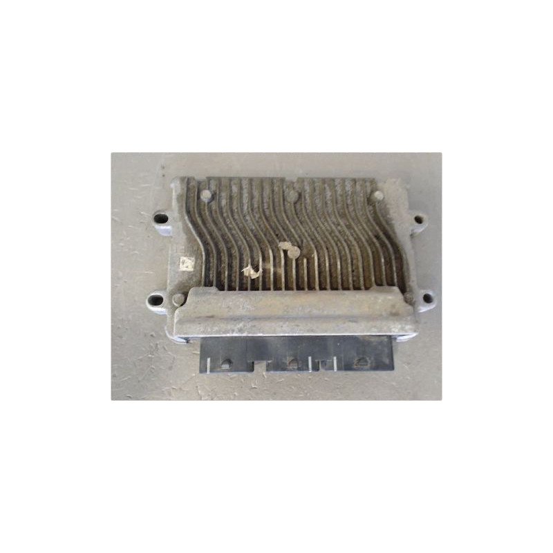 CALCULATEUR MOTEUR PEUGEOT 206