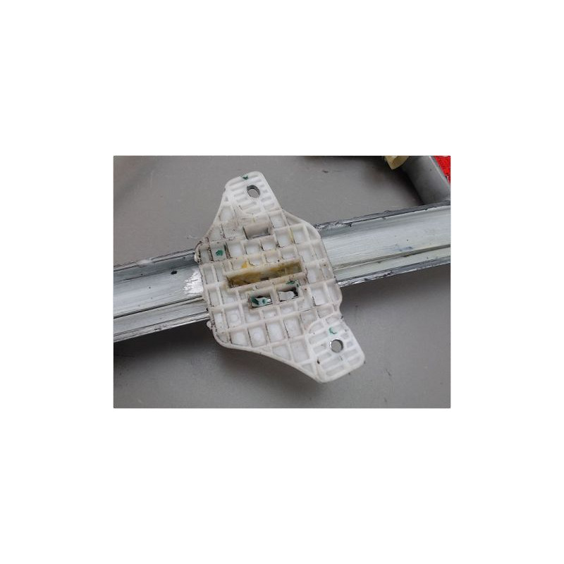 MECANISME LEVE-GLACE AVANT GAUCHE HYUNDAI I10