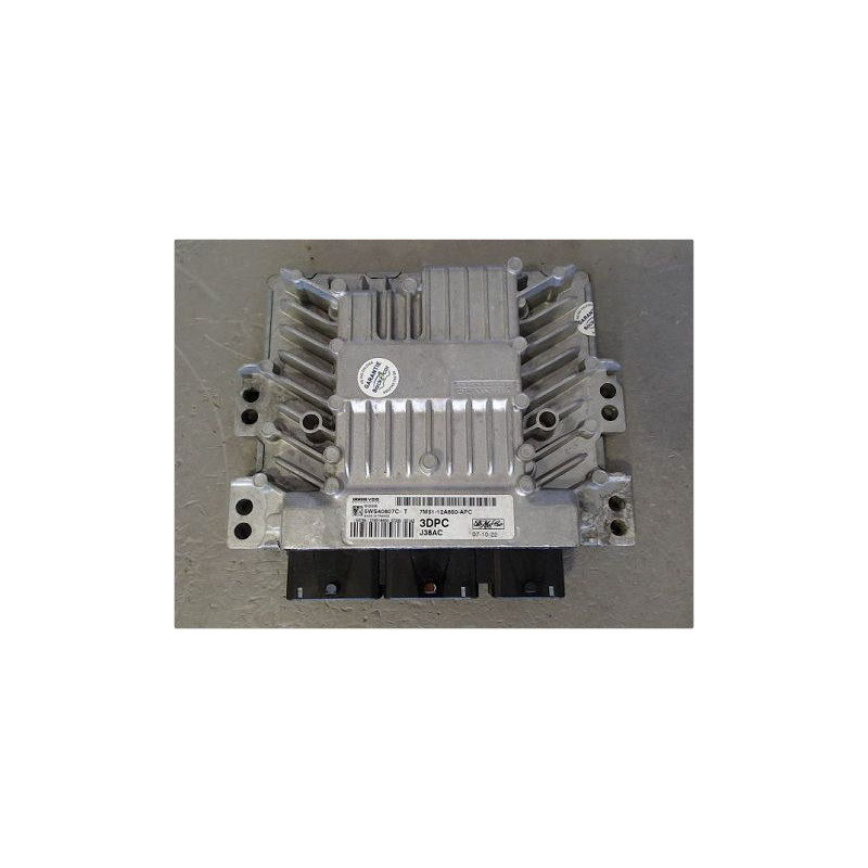 CALCULATEUR MOTEUR FORD FOCUS