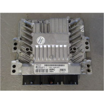 CALCULATEUR MOTEUR FORD FOCUS
