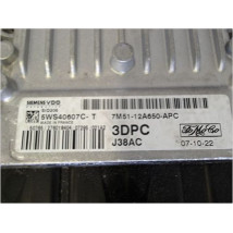 CALCULATEUR MOTEUR FORD FOCUS