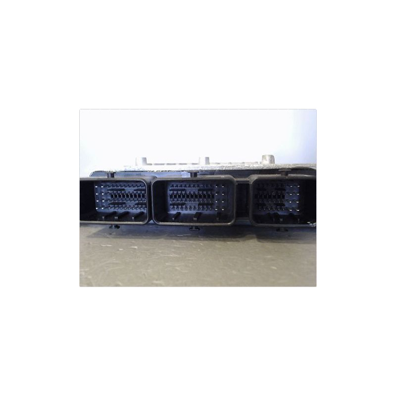 CALCULATEUR MOTEUR FORD FOCUS