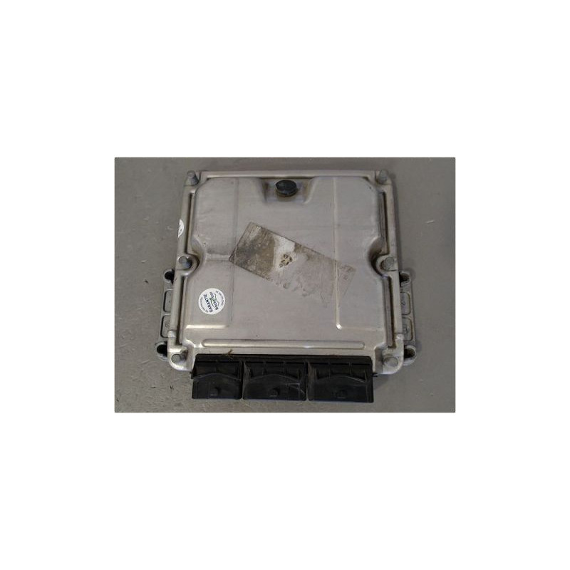 CALCULATEUR MOTEUR RENAULT MEGANE