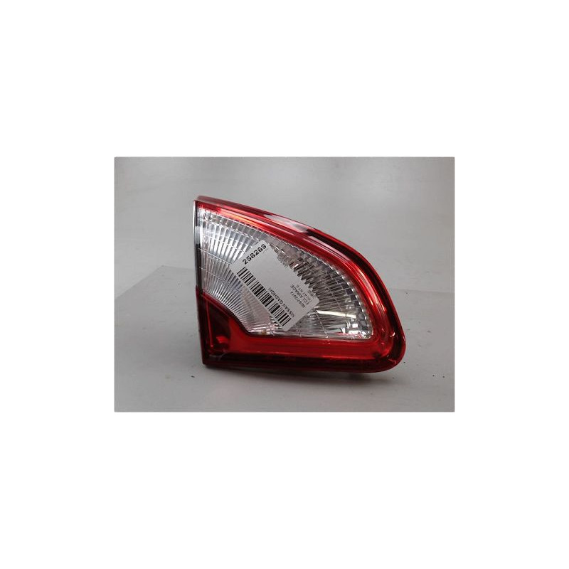 FEU ARRIERE INTERIEUR GAUCHE NISSAN QASHQAI