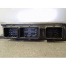 CALCULATEUR MOTEUR RENAULT MEGANE