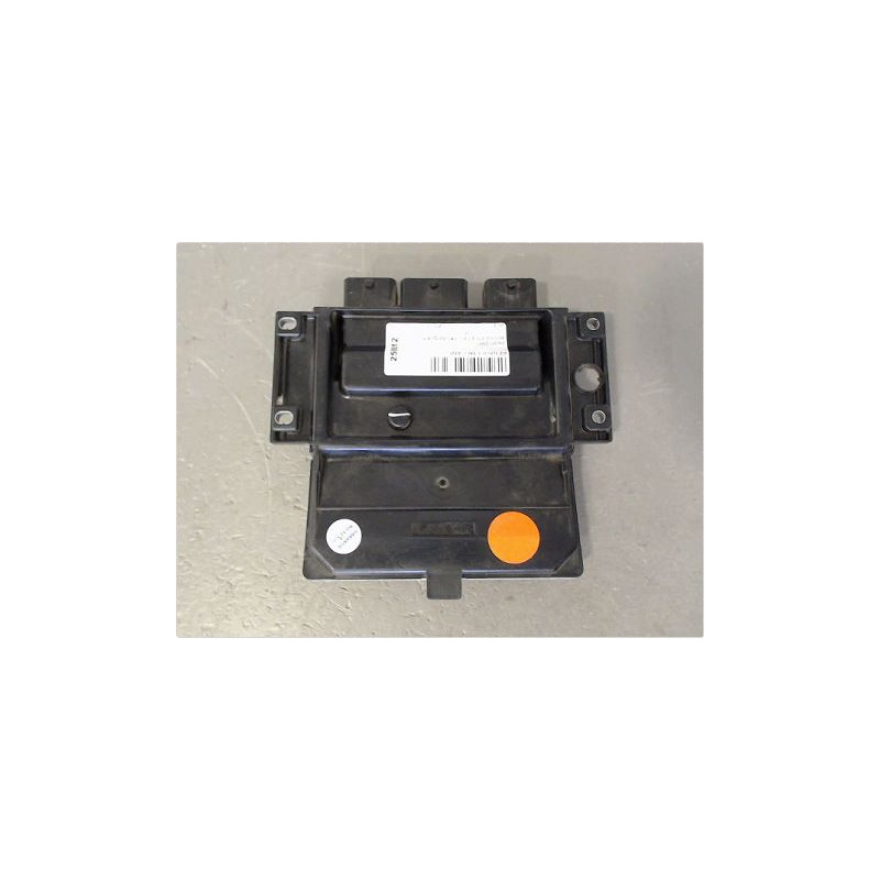 CALCULATEUR MOTEUR RENAULT MEGANE