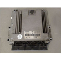 CALCULATEUR MOTEUR RENAULT MEGANE