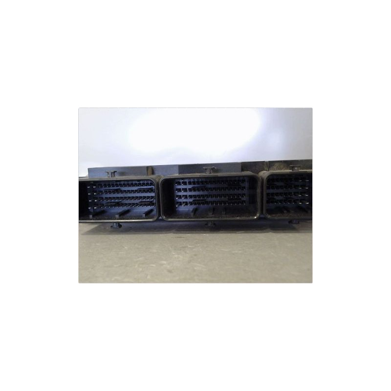 CALCULATEUR MOTEUR RENAULT MEGANE