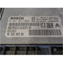 CALCULATEUR MOTEUR PEUGEOT 206