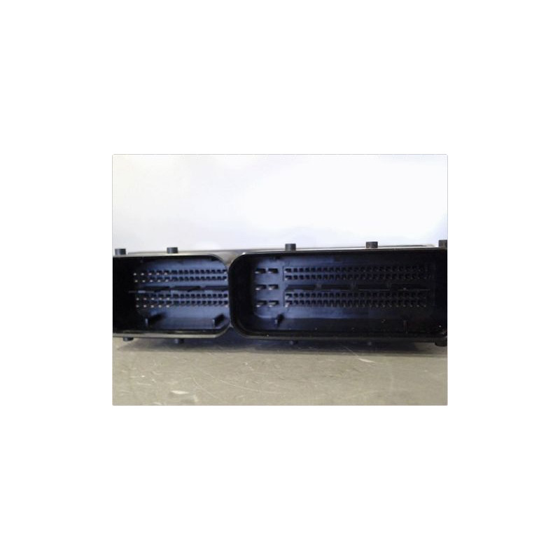 CALCULATEUR MOTEUR AUDI A3