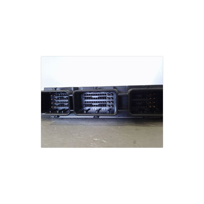 CALCULATEUR MOTEUR RENAULT MEGANE