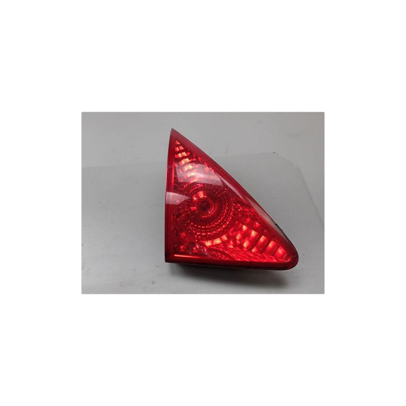FEU ARRIERE INTERIEUR GAUCHE PEUGEOT 3008