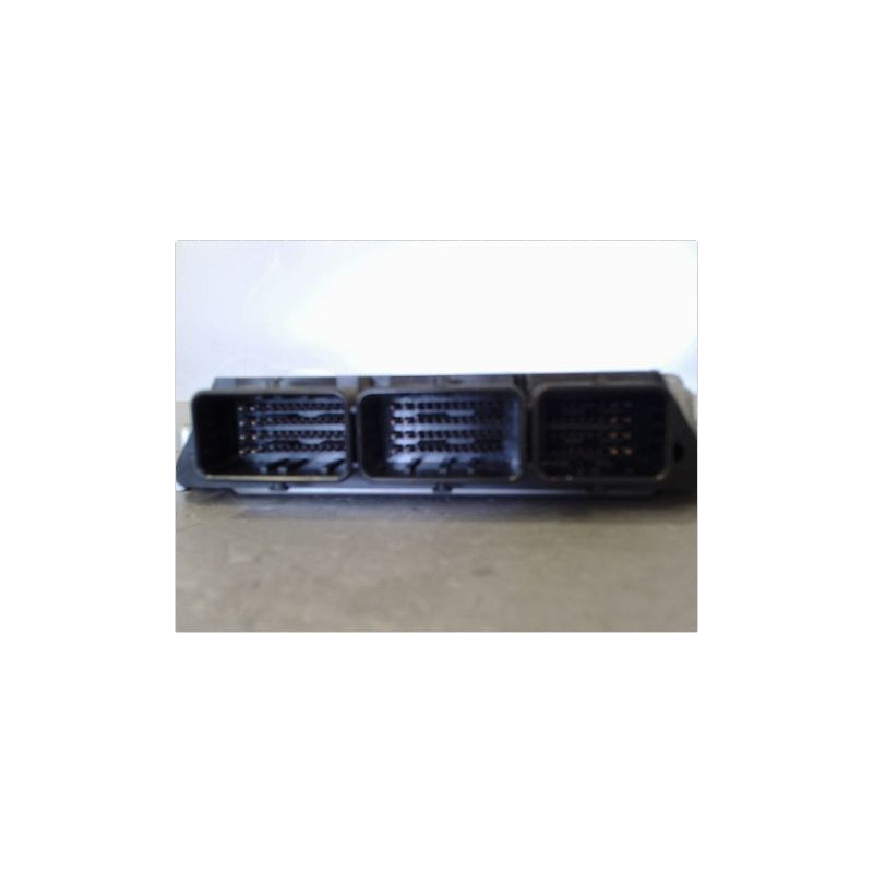 CALCULATEUR MOTEUR RENAULT MEGANE