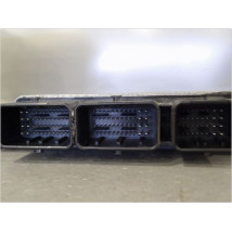 CALCULATEUR MOTEUR RENAULT CLIO