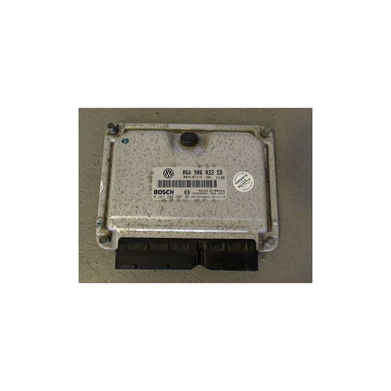 CALCULATEUR MOTEUR VOLKSWAGEN NEWBEETLE
