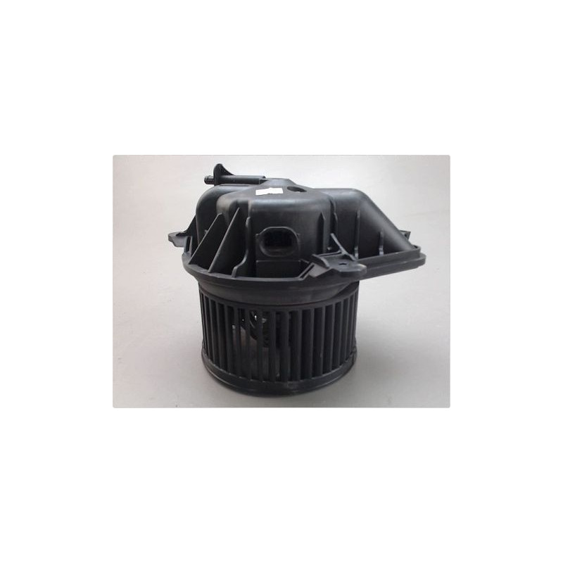MOTEUR VENTILATEUR CHAUFFAGE PEUGEOT PARTNER