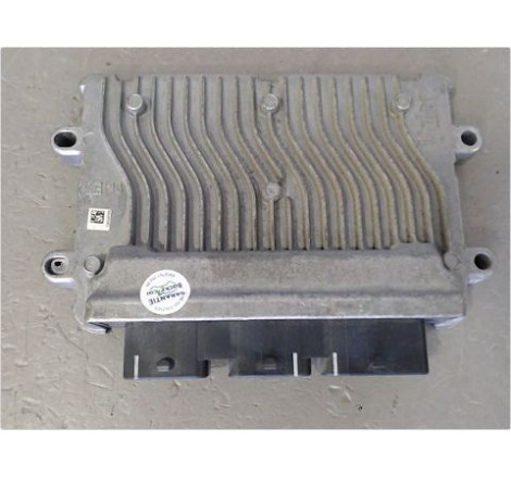 CALCULATEUR MOTEUR