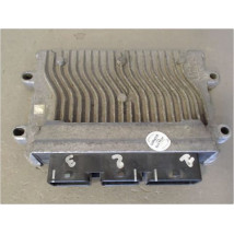 CALCULATEUR MOTEUR PEUGEOT 206