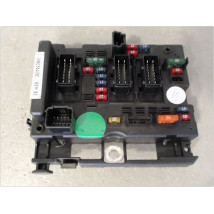 BOITE A FUSIBLES PEUGEOT 206