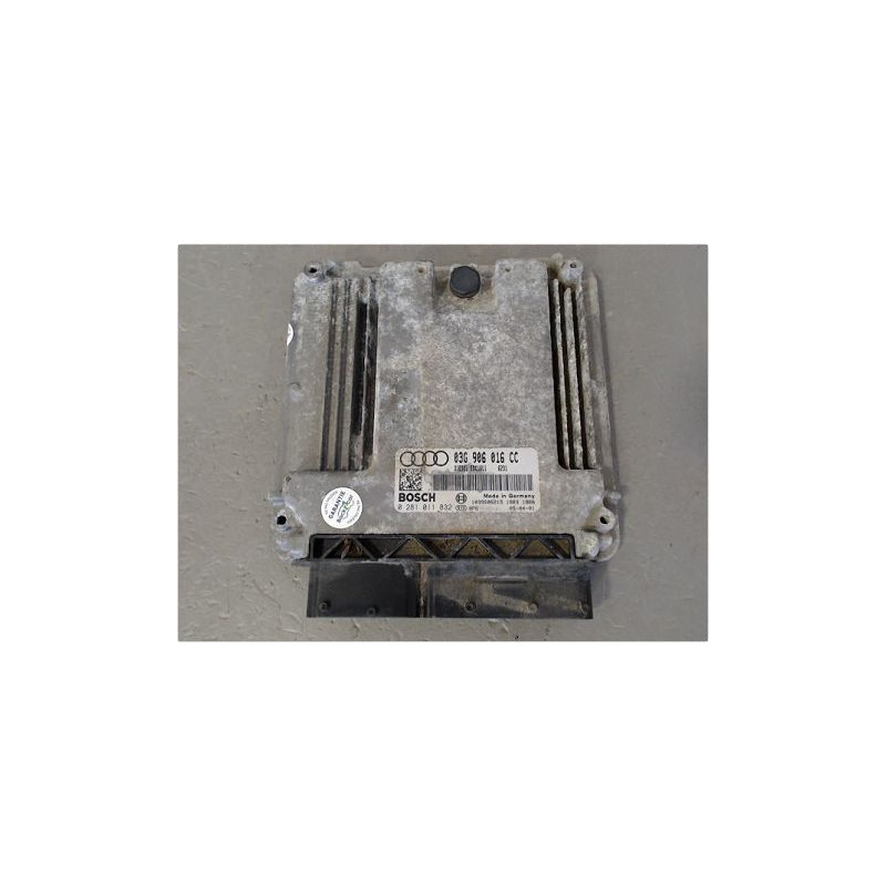 CALCULATEUR MOTEUR AUDI A3