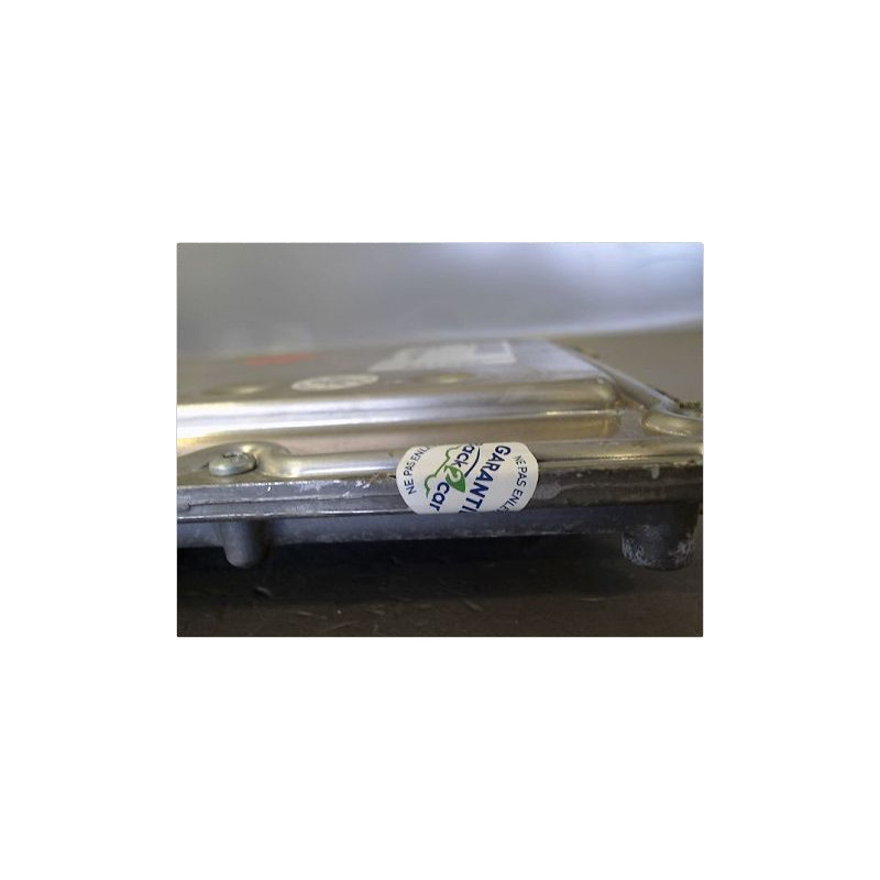 CALCULATEUR MOTEUR AUDI A3