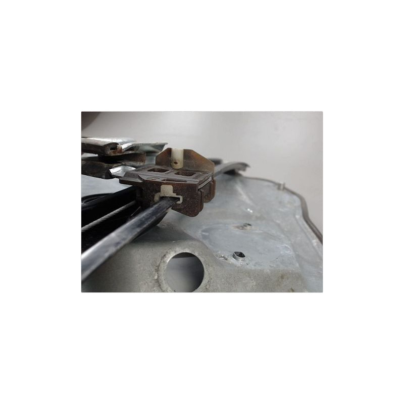 MECANISME LEVE-GLACE AVANT DROIT SEAT IBIZA