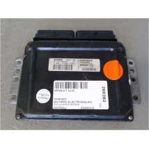CALCULATEUR MOTEUR RENAULT CLIO