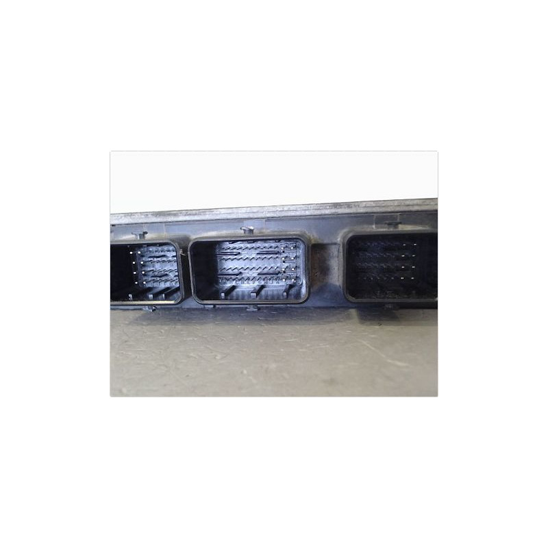 CALCULATEUR MOTEUR RENAULT KANGOO