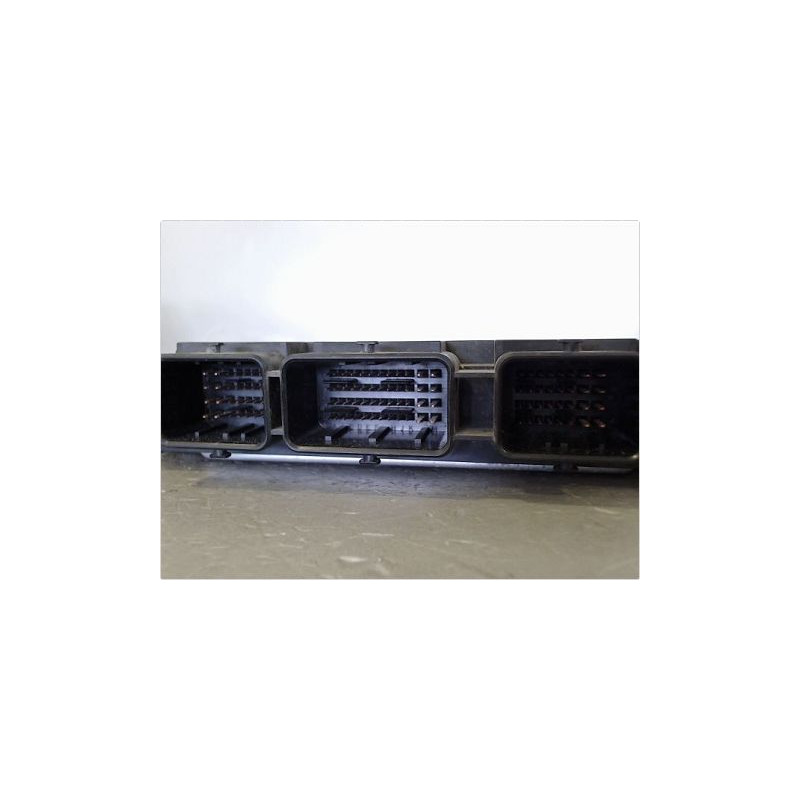 CALCULATEUR MOTEUR PEUGEOT EXPERT