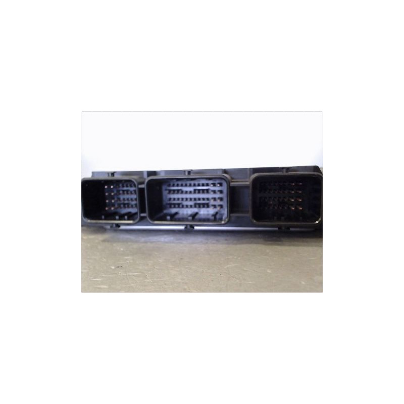 CALCULATEUR MOTEUR VOLVO V50