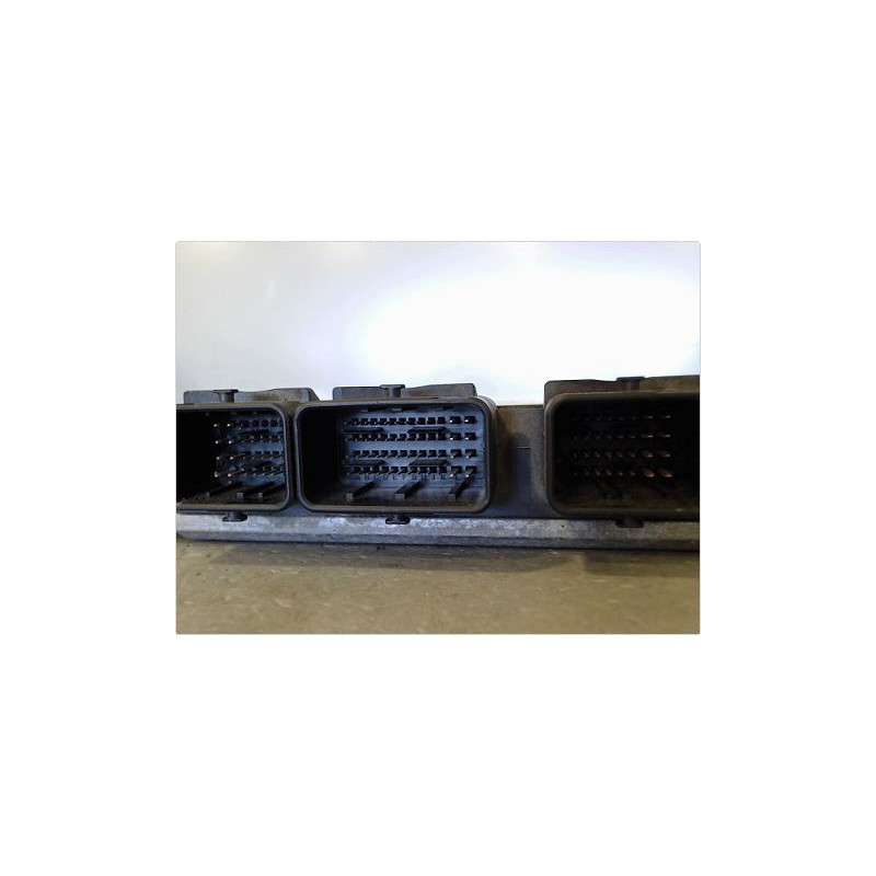 CALCULATEUR MOTEUR PEUGEOT 406