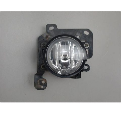 PHARE ANTIBROUILLARD AVD