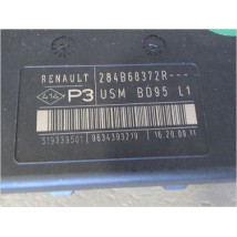 BOITE A FUSIBLES RENAULT MEGANE