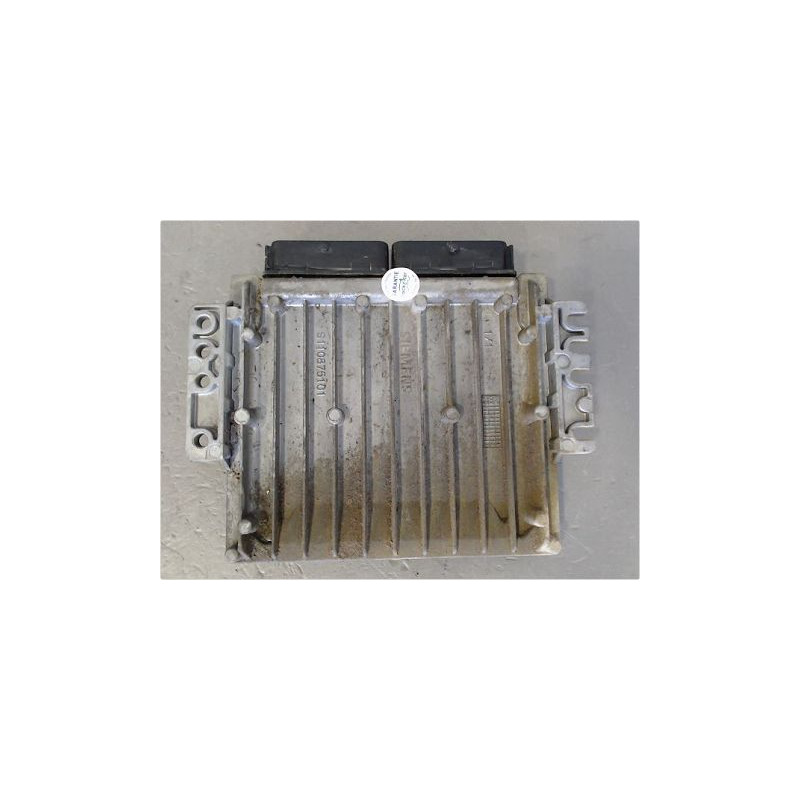 CALCULATEUR MOTEUR RENAULT MEGANE