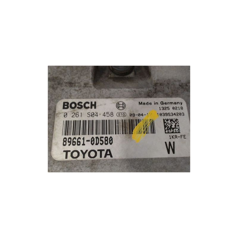 CALCULATEUR MOTEUR TOYOTA YARIS