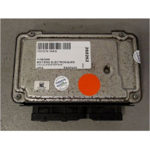 CALCULATEUR MOTEUR TOYOTA YARIS