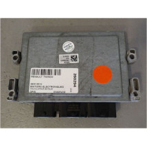 CALCULATEUR MOTEUR RENAULT TWINGO