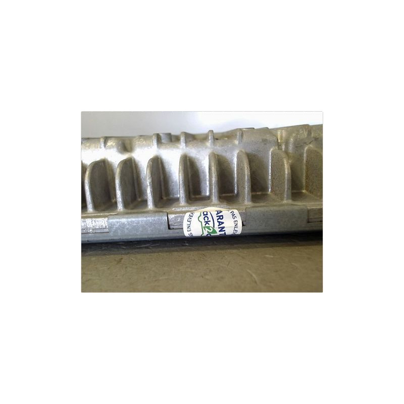 CALCULATEUR MOTEUR RENAULT MEGANE