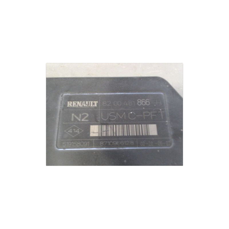 BOITE A FUSIBLES RENAULT MEGANE