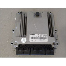 CALCULATEUR MOTEUR OPEL VIVARO