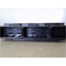 CALCULATEUR MOTEUR OPEL VIVARO
