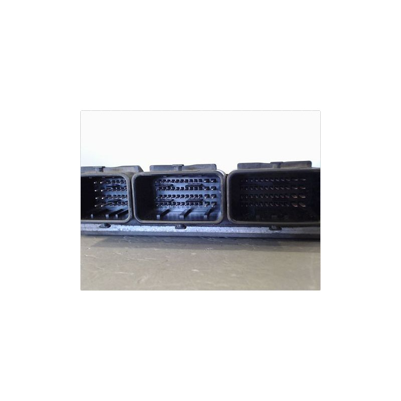 CALCULATEUR MOTEUR RENAULT ESPACE