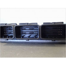 CALCULATEUR MOTEUR RENAULT ESPACE