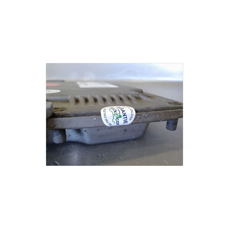 CALCULATEUR MOTEUR RENAULT ESPACE