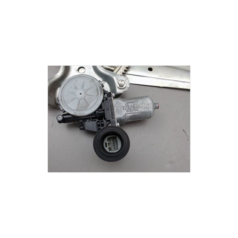 MECANISME LEVE-GLACE ARRIERE DROIT TOYOTA RAV4