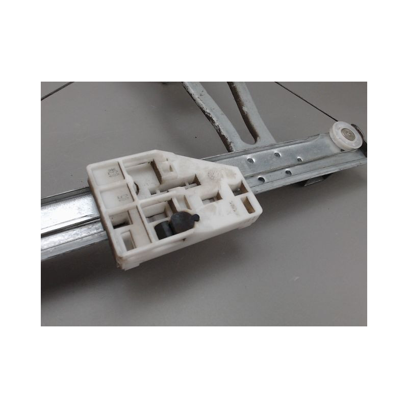 MECANISME LEVE-GLACE ARRIERE DROIT CITROEN C3